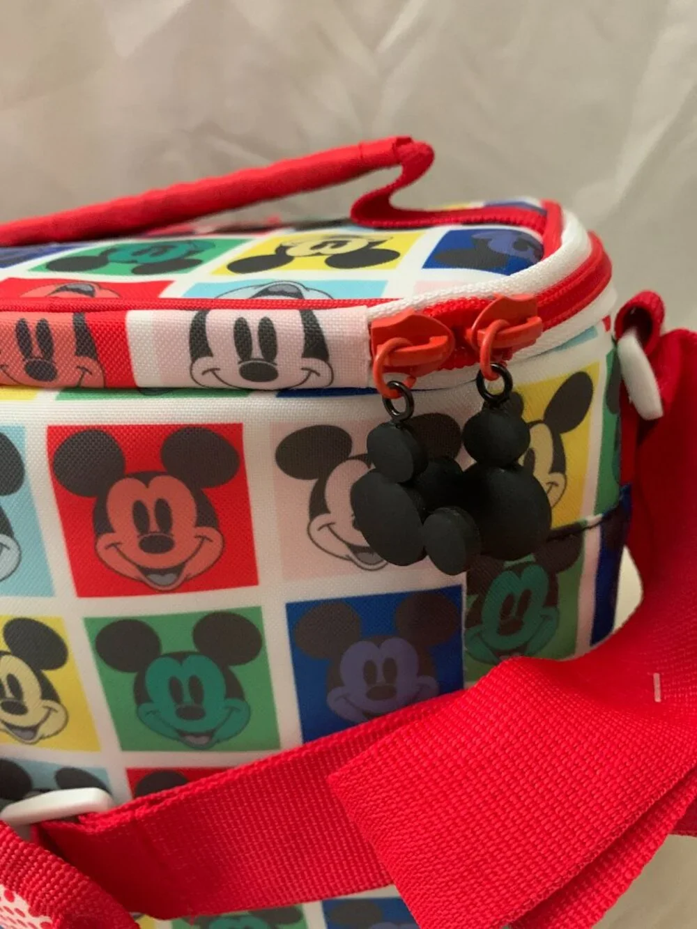 DISNEY x IGLOO Mickey Mouse Pop Art Square Lunch Cooler Bag